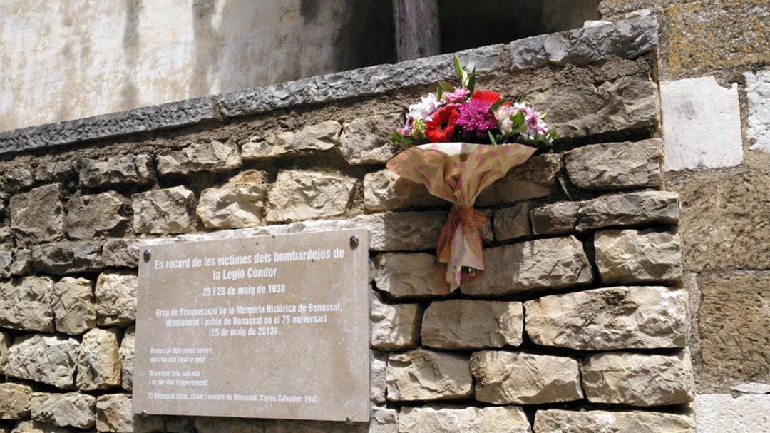 Benassal ret homenatge a les víctimes dels bombardejos Stuka