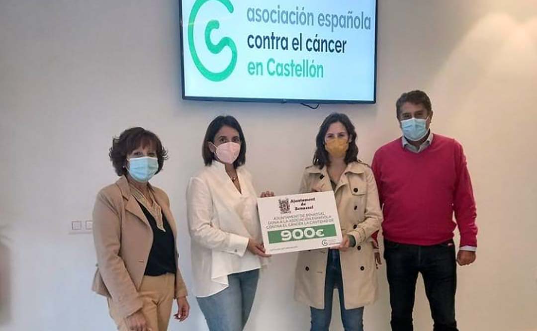 Benassal dona 900 euros per a la lluita contra el càncer