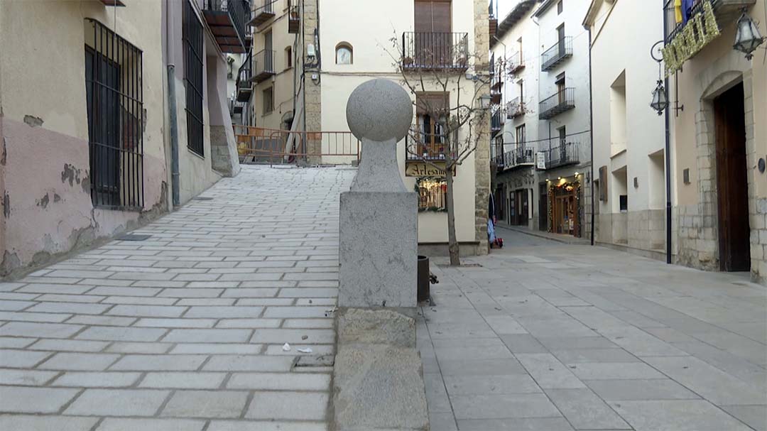 Així quedarà el carrer Zaporta de Morella amb la part baixa empedrada