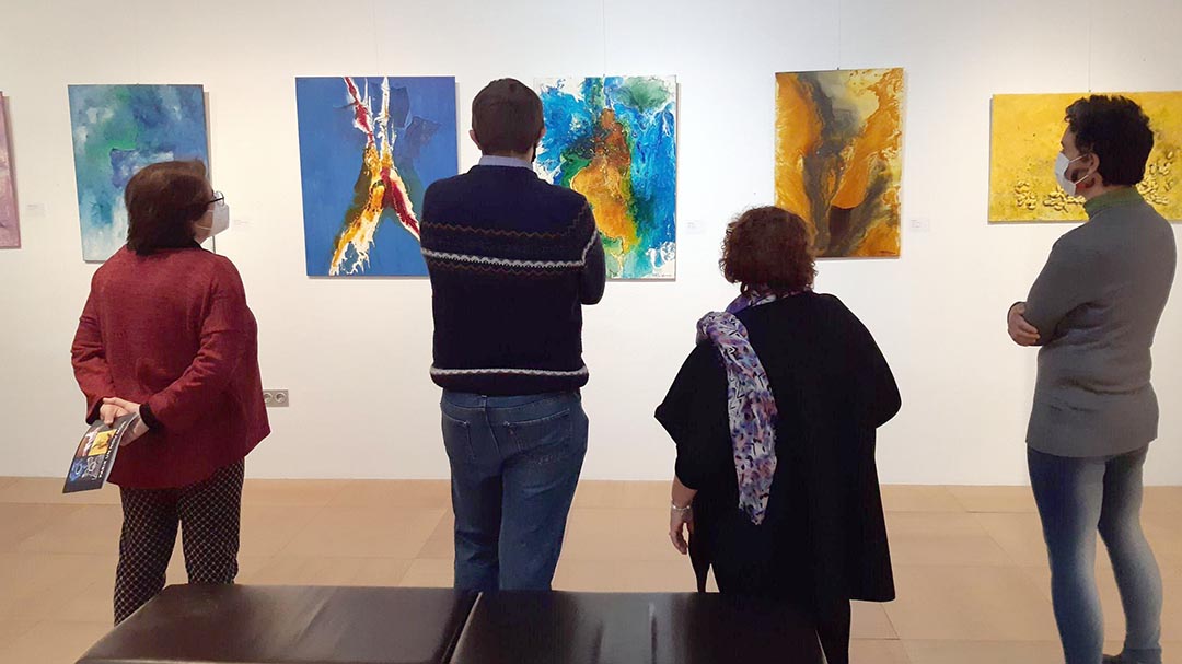 El Mucbe s’endinsa en el món actual de tres dones artistes amb una exposició col·lectiva