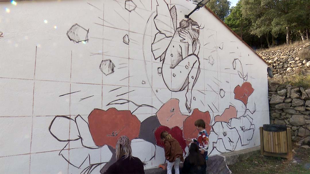Art a l’aire lliure per a commemorar el 25-N a Ares del Maestrat