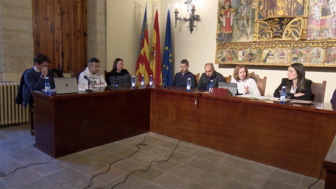 Vilafranca aprova una modificació de crèdits per reajustar partides i el PP demana regularitzar la plaça d’arquitecte