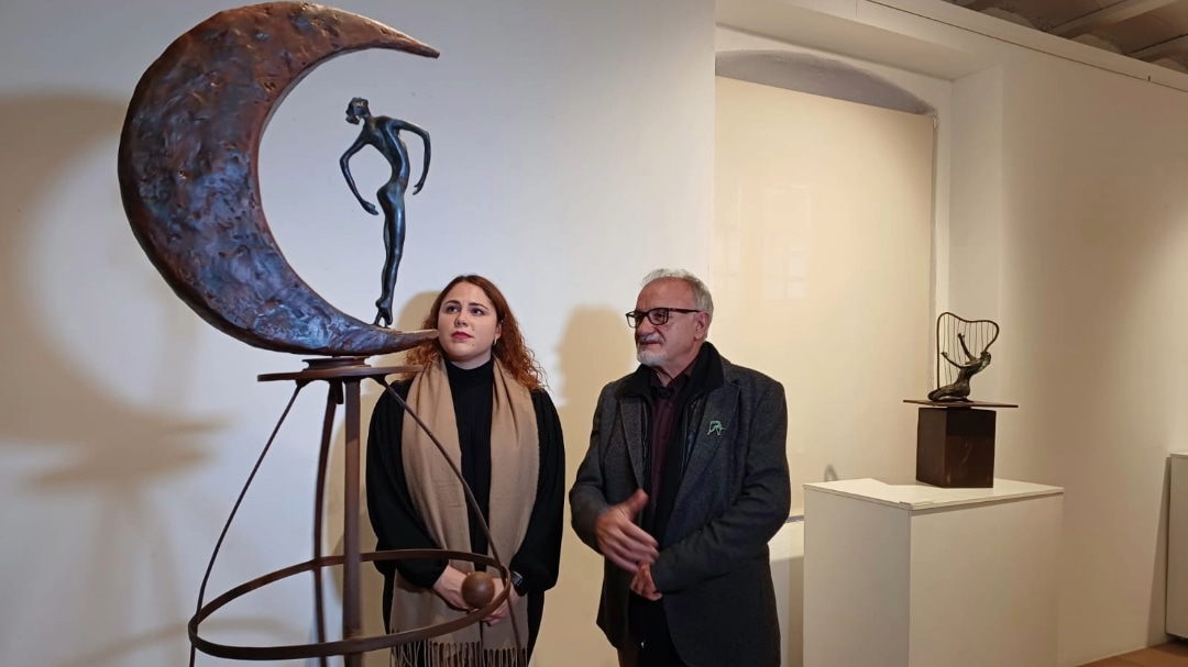 L’escultor Luciano González inaugura al Mucbe ‘Retrospectiva 1990-2023’